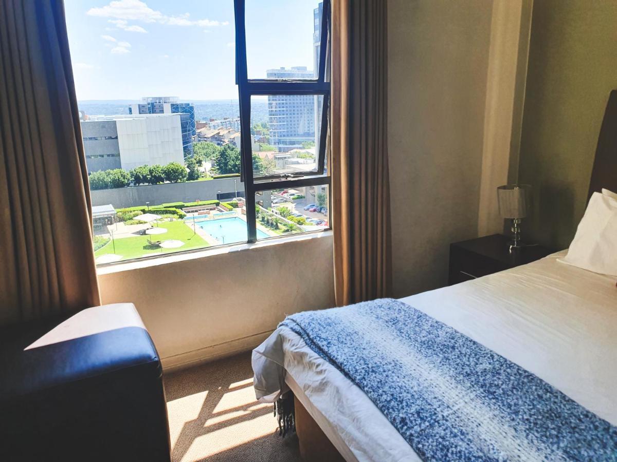 Westpoint Sandton Apartments Johannesburg Dış mekan fotoğraf