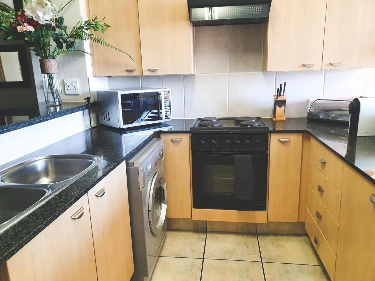 Westpoint Sandton Apartments Johannesburg Dış mekan fotoğraf