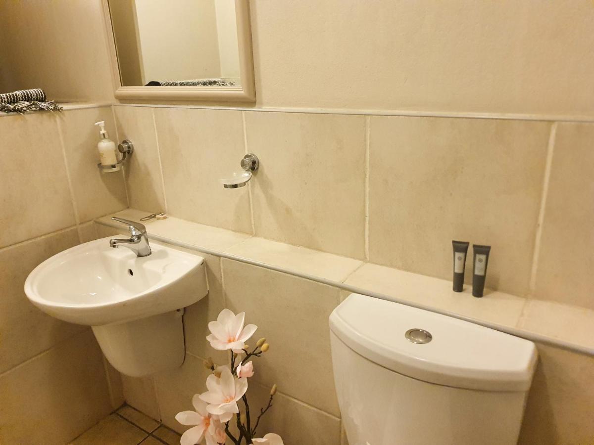 Westpoint Sandton Apartments Johannesburg Dış mekan fotoğraf